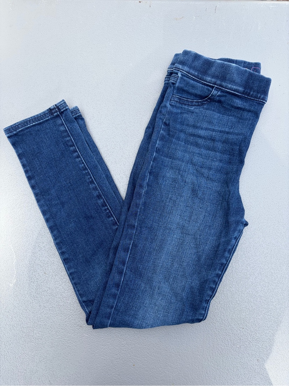 Vineyard Vines girls jeans